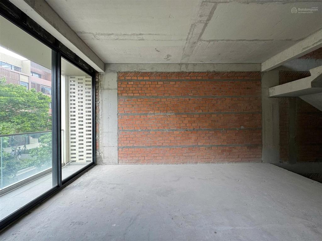Cho thuê nhà nguyên căn tại the global city giá 25tr/th  0904 936 ***