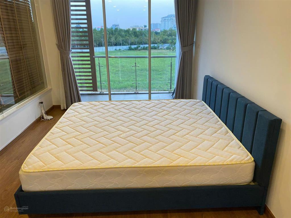 Cho thuê nhà nguyên căn dự án palm residence, đường song hành, p bình trưng, hồ chí minh