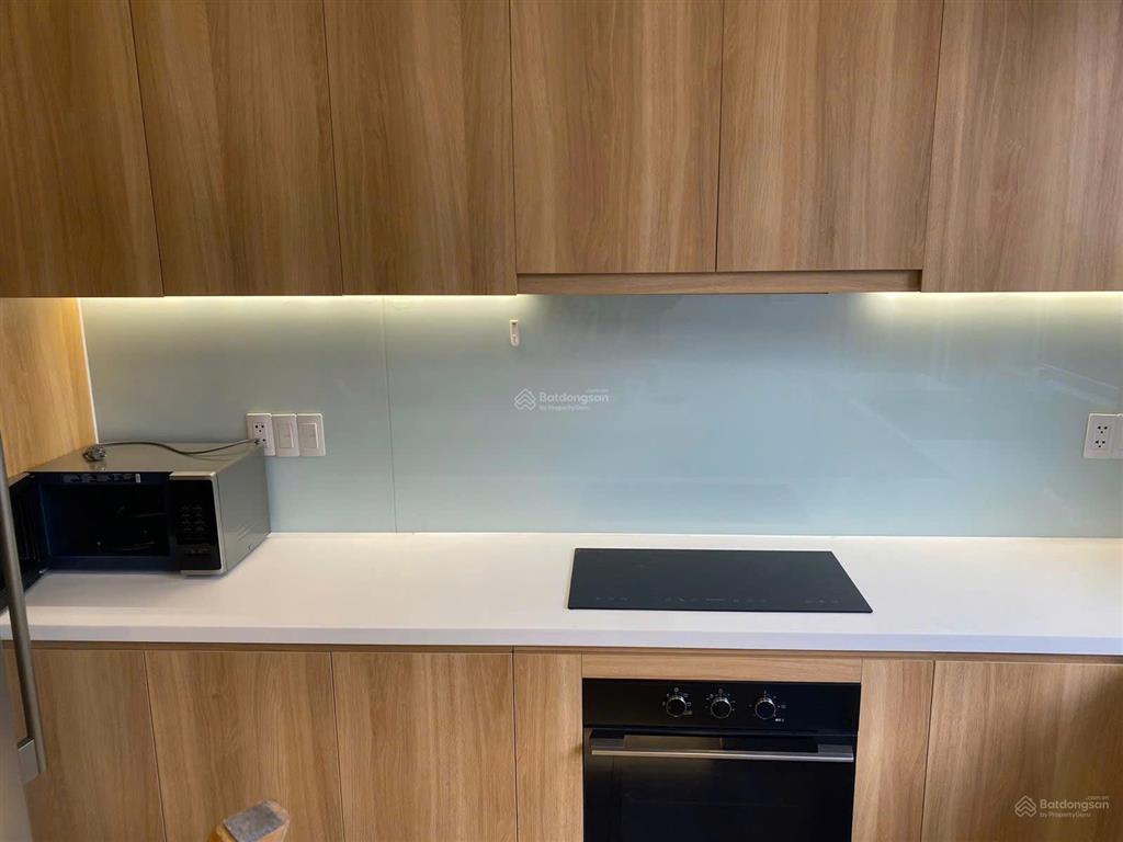 Cho thuê nhà nguyên căn dự án palm residence, đường song hành, p bình trưng, hồ chí minh