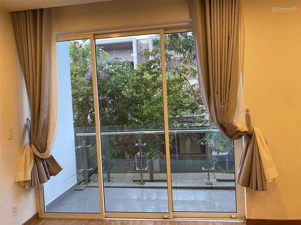 Cho thuê nhà nguyên căn dự án palm residence, đường song hành, p bình trưng, hồ chí minh