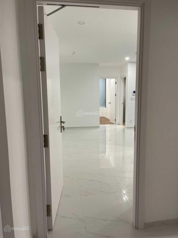 Bán nhanh căn 2 pn, block b chung cư dlusso , dt 79m2 vị trí đẹp  0904 936 ***