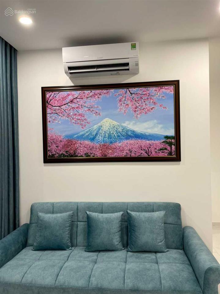 Bán nhanh căn 2 pn, block b chung cư dlusso , dt 79m2 vị trí đẹp  0904 936 ***