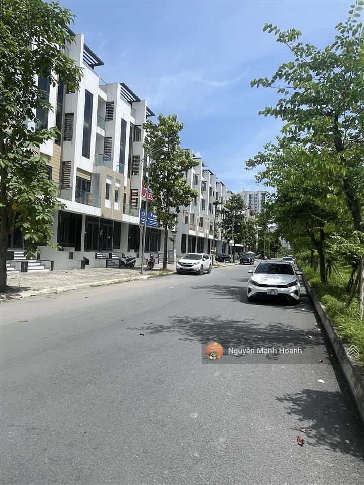 Bán liền kề b1.1 thanh hà 90m 5,5 tầng có hầm kinh doanh đỉnh giá siêu hời