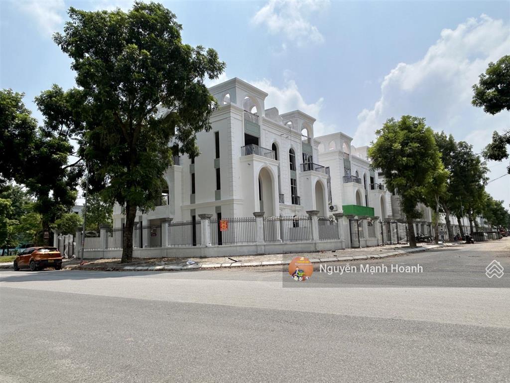 Bán gấp biệt thự thanh hà 200m2 giá chỉ 15,6 tỷ, view công viên cây xanh