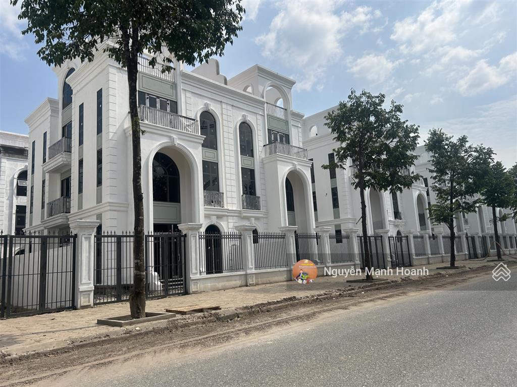 Biệt thự b2.2 thanh hà 200m 4 tầng giá 19,5 tỷ nhận nhà ngay