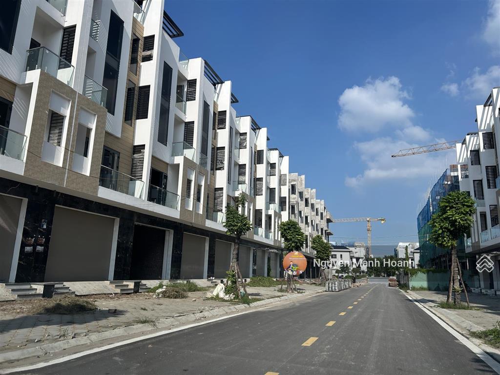 Bán liền kề b1.4 thanh hà 100m 5 tầng chỉ 6,8 tỷ, gọi ngay 0979 223 ***