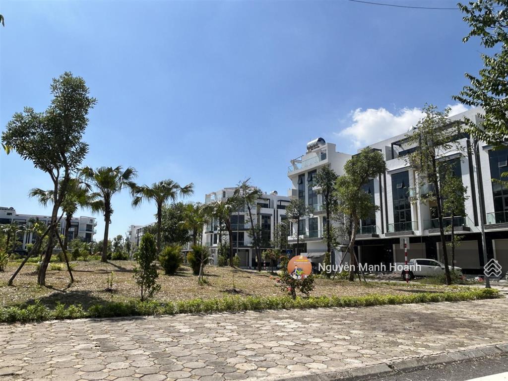 Bán liền kề b1.4 thanh hà 100m 5 tầng chỉ 6,8 tỷ, gọi ngay 0979 223 ***