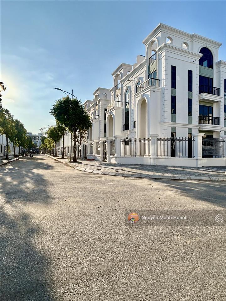 Bán liền kề thanh hà góc vườn hoa, view chung cư giá chỉ 10,5 tỷ, gần hồ, làng nghề bác lãm