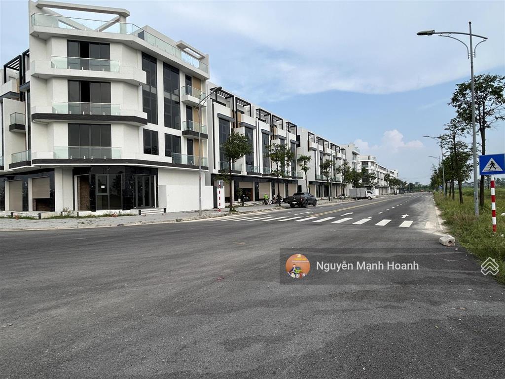 Bán liền kề thanh hà góc vườn hoa, view chung cư giá chỉ 10,5 tỷ, gần hồ, làng nghề bác lãm