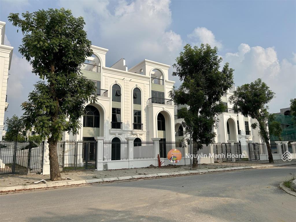 Bán biệt thự 200m 3,5 tầng thanh hà, hà đông, nhận nhà ngay, giá 18 tỷ