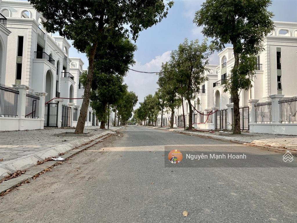 Bán biệt thự 200m 3,5 tầng thanh hà, hà đông, nhận nhà ngay, giá 18 tỷ