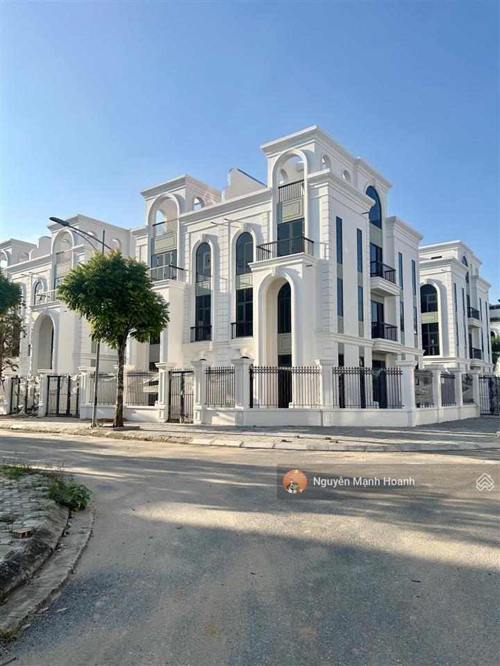 Biệt thự góc thanh hà 15 tỷ, 193m2, 3 mặt thoáng, gần hồ, gần công viên, hàng hiếm khó tìm