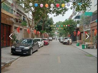 Bán nhà diện tích 90m 4tầng tại văn phú, kiến hưng, hà đông, 23 tỷ view đẹp