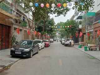 Liền kề khu đô thị mới văn phú, 19 tỷ, 90m², 4pn. kinh doanh, ô tô đỗ cửa