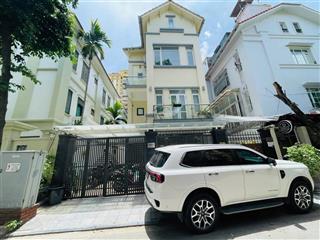 Bán nhà lk phân lô, kinh doanh, 4pn, 5 tầng 90m² tại khu đô thị mới văn phú, giá tốt, view đẹp