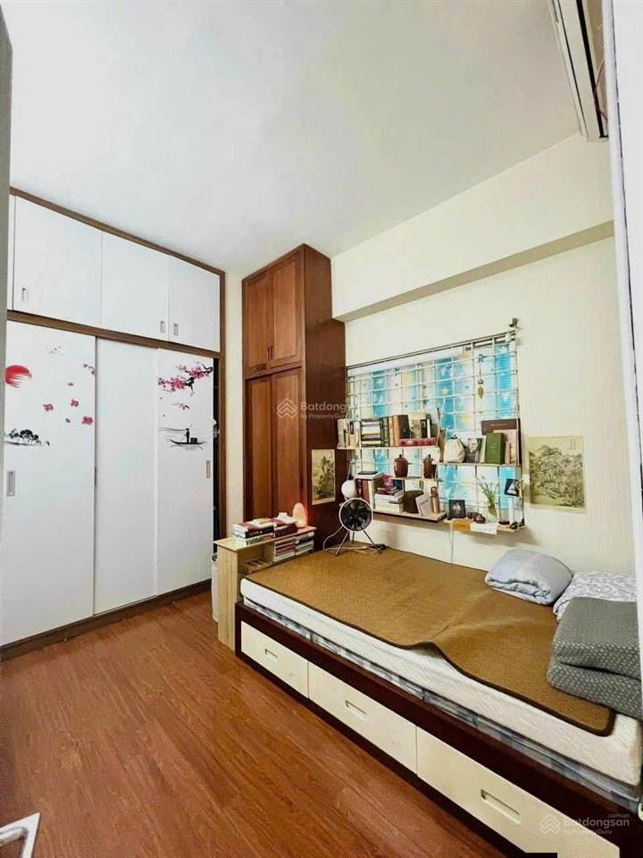 Bán cc tại khu đô thị văn khê, 5,7 tỷ, 103m2, 3pn, 2wc, giá siêu hời
