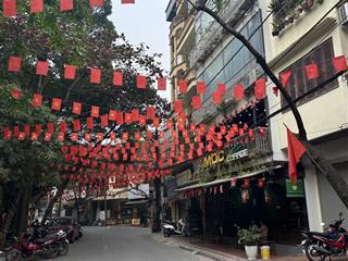 Chính chủ bán nhà mặt phố nhuệ giang ngay cầu trắng, 7 tầng thang máy, 42m2, kinh doanh, giá 19 tỷ