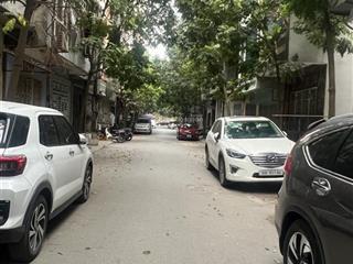 Cực hiếm! bán c4 chiến thắng  văn quán phân lô vỉa hè ô tô tránh kd, 35m2mt 3,5m,giá chỉ 12,4 tỷ