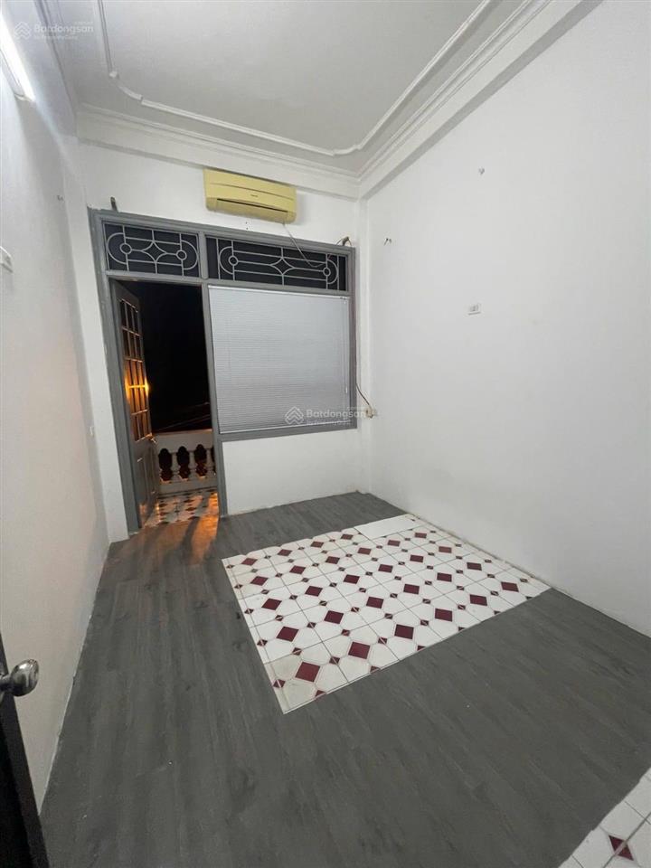 Cực hiếm! bán nhà văn quán  phùng hưng 2 mặt ngõ kd, 26/33m2  3 tầng, ô tô đỗ cửa, giá hơn 7tỷ
