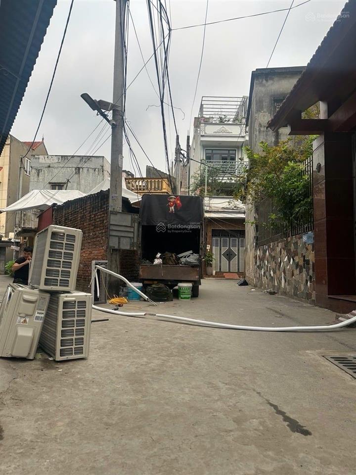 Cực hiếm! bán nhà đa sỹ  bà triệu ngay cv 365, 32m2  mt 4,3m  ngõ ba gác  giá chỉ hơn 4 tỷ