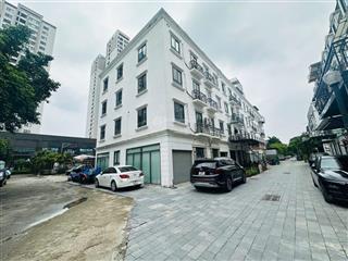 Cực hiếm! bán lô góc cực đẹp lacasta văn phú ngay tháp đồng hồ  73m2  4 tầng  giá chỉ hơn 25 tỷ