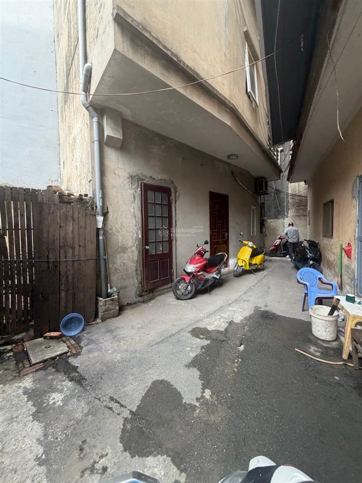 Cực hiếm! bán đất tặng nhà trần phú  mỗ lao ngay ga phùng khoang 61m2  c4, ngõ nông giá hơn 9 tỷ