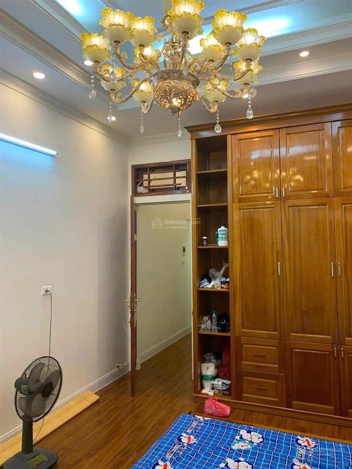 Cực hiếm! bán nhà văn quán  phùng hưng mặt ngõ ô tô, 40m2  3 tầng  mt 4m, giá chỉ hơn 8 tỷ