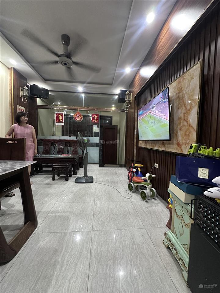 Cực hiếm! bán nhà tân triều  triều khúc lô góc ngõ thông kinh doanh 40m2  mt 4m, giá chỉ 9,25 tỷ