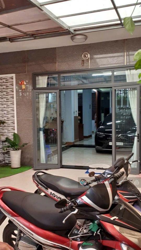 Bán biệt thự kdc cao lỗ186m2(8x24)  giá 27,5 tỷ 5 tầng nhà cạnh công viên,cách parc mall 100m