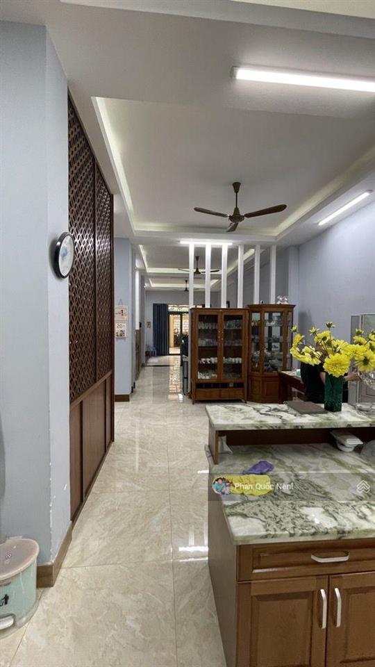 Bán biệt thự kdc cao lỗ186m2(8x24)  giá 27,5 tỷ 5 tầng nhà cạnh công viên,cách parc mall 100m