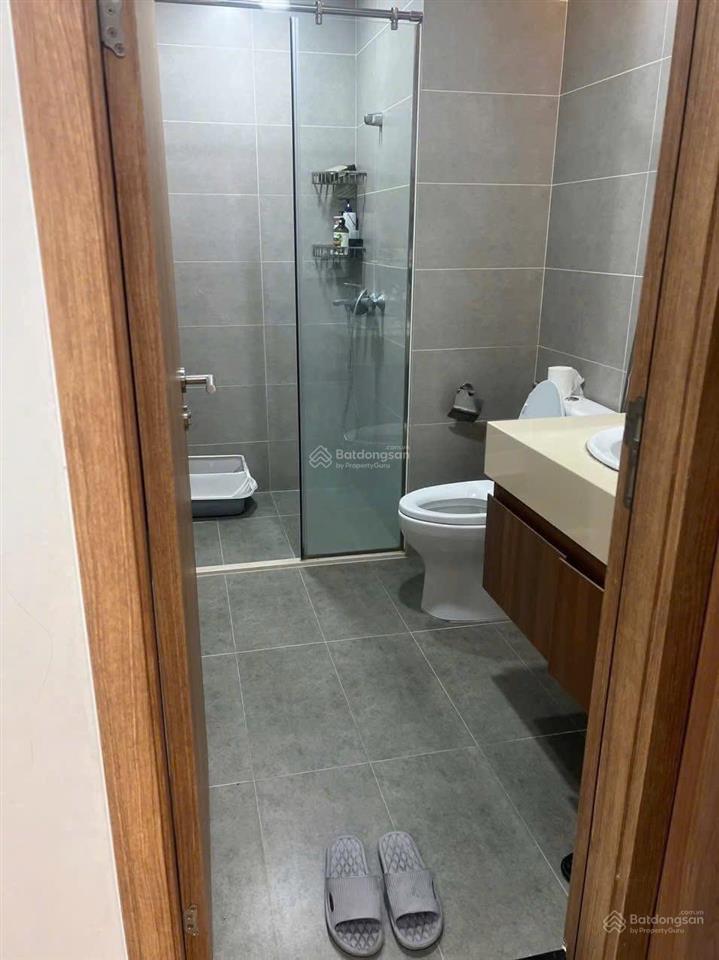 Bán căn 2pn 82m2 giá tốt the park home nhỉnh 8 tỷ, tầng trung ban công đông nam cực thoáng