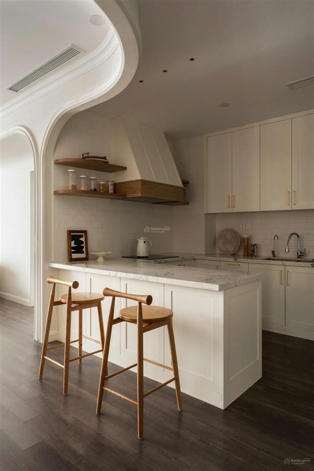 Tìm chủ mới cho căn 131,5m2 3pn siêu rộng, view thoáng, nội thất cao cấp vào ở ngay nhỉnh 14 tỷ