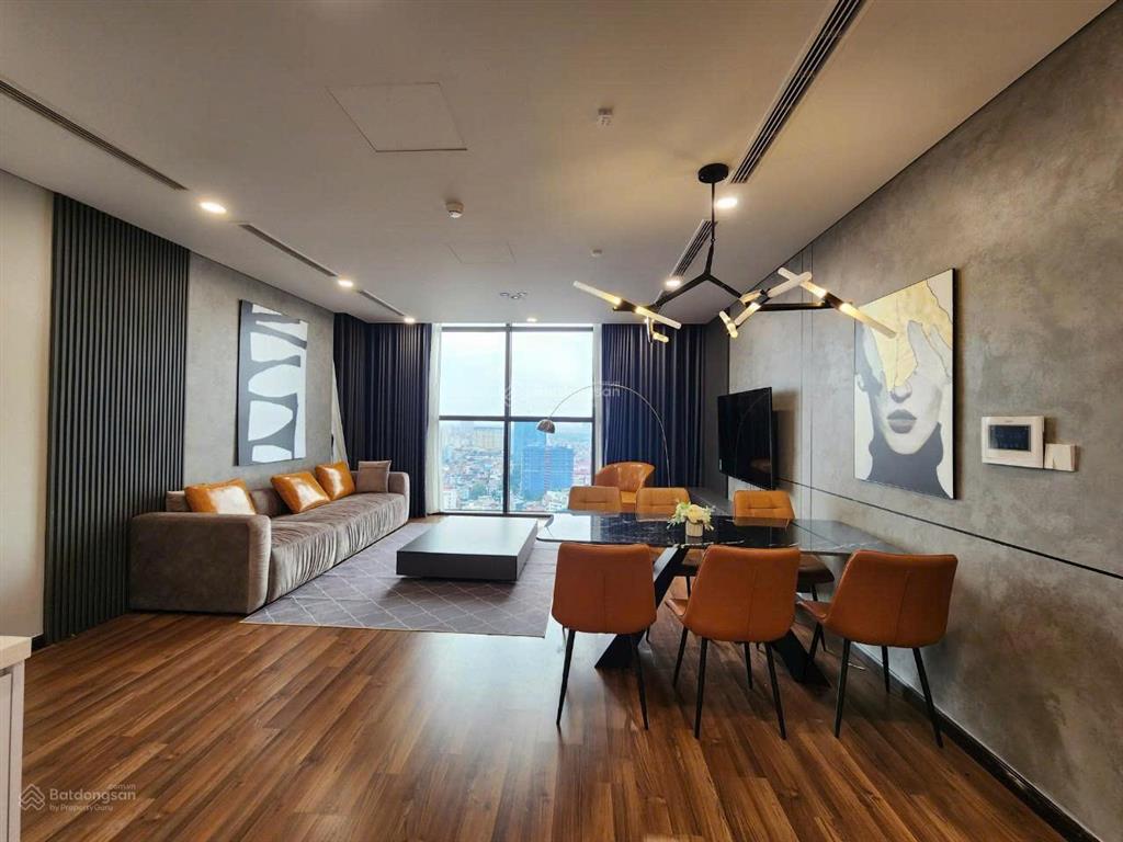 Siêu phẩm tại mipec rubik 109.8m2 3pn tầng cao view thoáng tặng full nội thất vào ở ngay