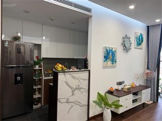 Chính chủ bán căn 60m view hồ starlake đẹp nhất tòa, tặng lại full nội thất siêu đẹp nhỉnh 8 tỷ