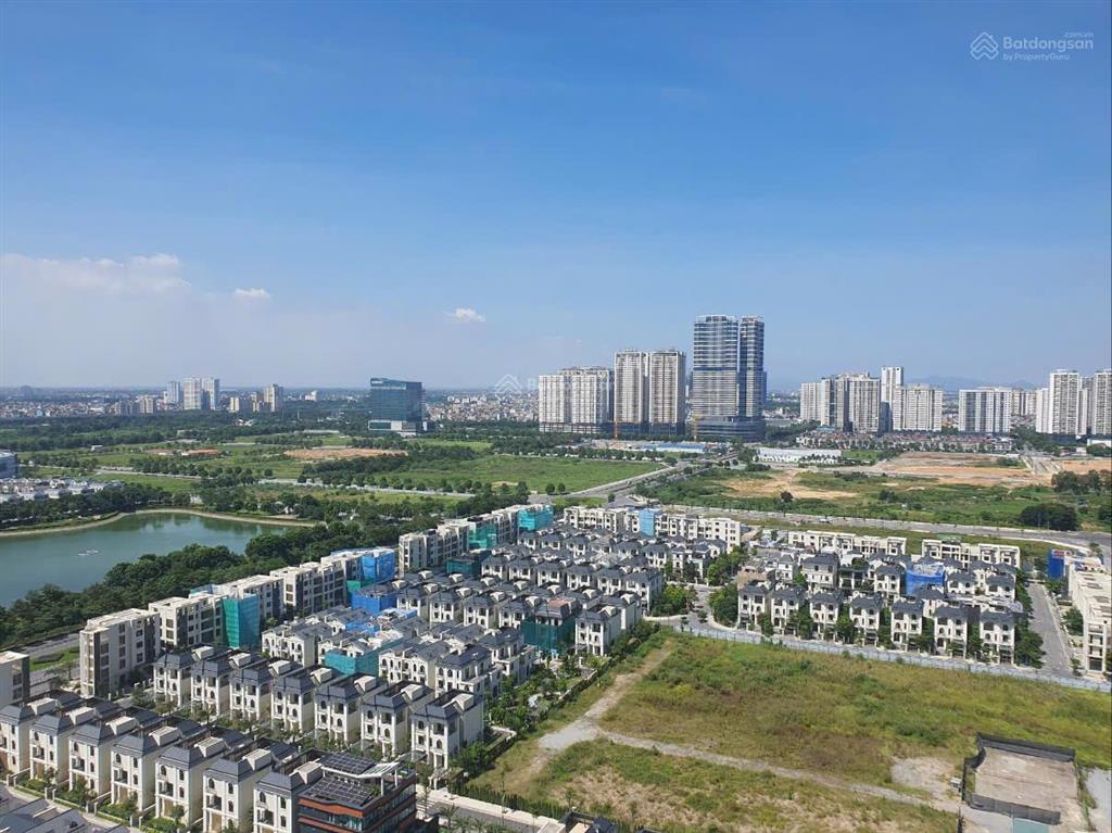 Bán nhanh căn hoa hậu trục 10 view trọn starlake tầm view thoáng vĩnh viễn có sổ hồng