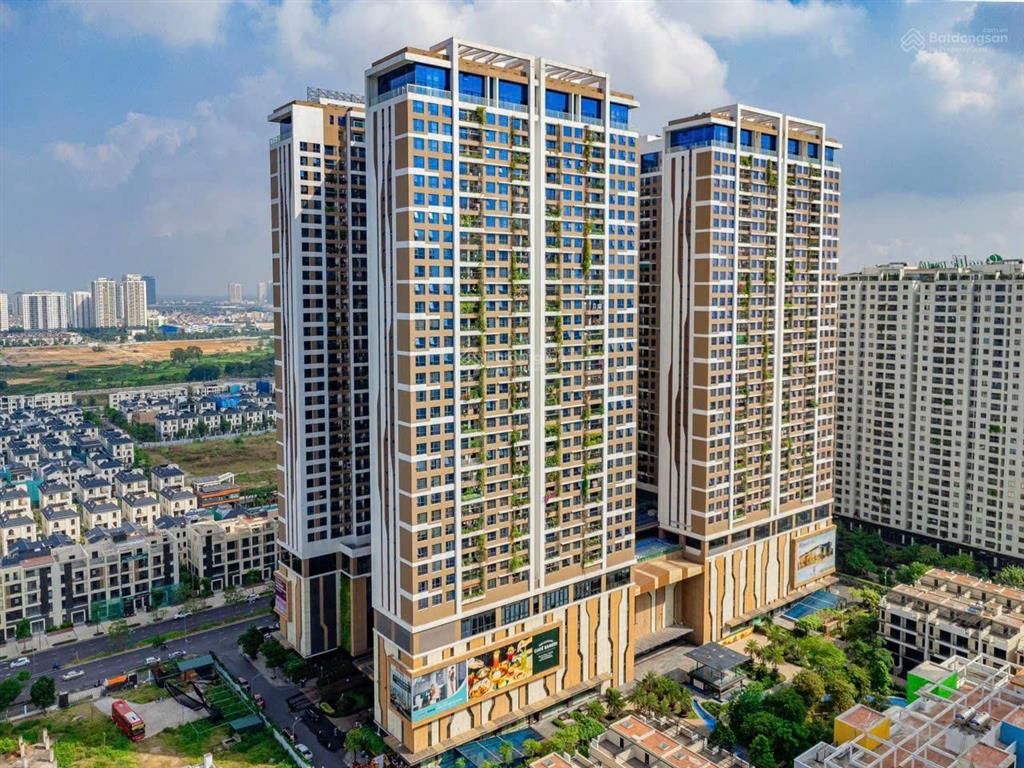 Bán nhanh căn hoa hậu trục 10 view trọn starlake tầm view thoáng vĩnh viễn có sổ hồng