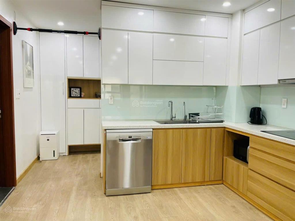 Bán nhanh căn 2n rộng sửa thành 3n tháp tây chung cư học viện quốc phòng giá nhỉnh 8 tỷ quá rẻ