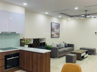 Siêu phẩm 2pn vuông vắn tầng cao hướng đông nam view thoáng 84m full nội thất giá chỉ 9 tỷ tại cg