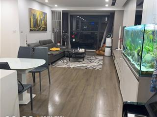 Bán căn góc siêu đẹp 120.9m tầng trung tặng full nội thất toà flc 265 cầu giấy, sổ đỏ lâu dài