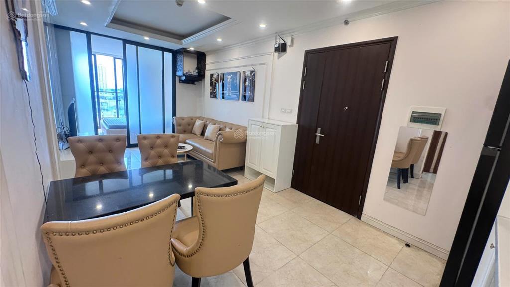 Bán căn 1pn chung cư 110 cầu giấy  52.4m² sẵn sổ đỏ giá chỉ hơn 5 tỷ