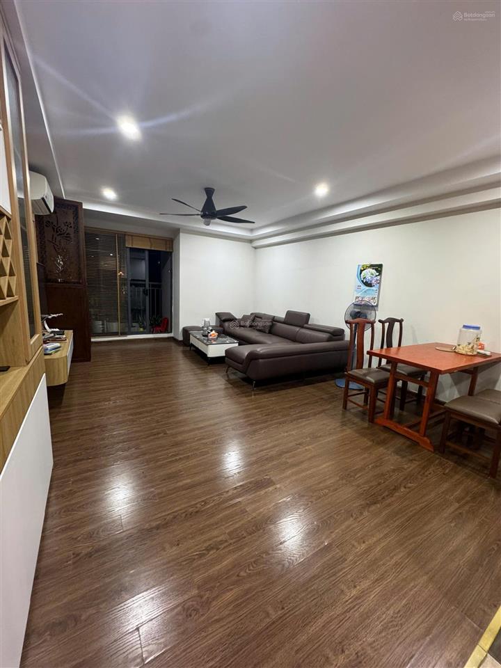 Bán căn góc hoa hậu 112.9m tại ecolife tây hồ, ban công đông nam, sổ hồng lâu dài, có chỗ để xe