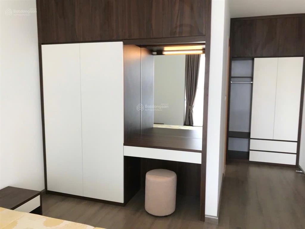 Bán siêu phẩm góc 125.4m cc flc 265 cầu giấy tầng trung sẵn sổ đỏ giá hơn 11 tỷ