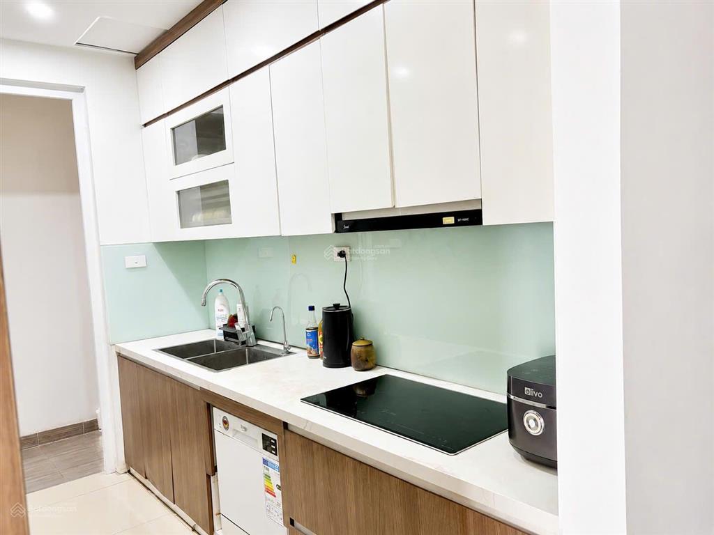 (giảm sâu 800tr)2n2wc 71m2 full nội thất ban công đn view đẹp giá sốc 5,9 tỉ quá rẻ cho 1 siêu phẩm