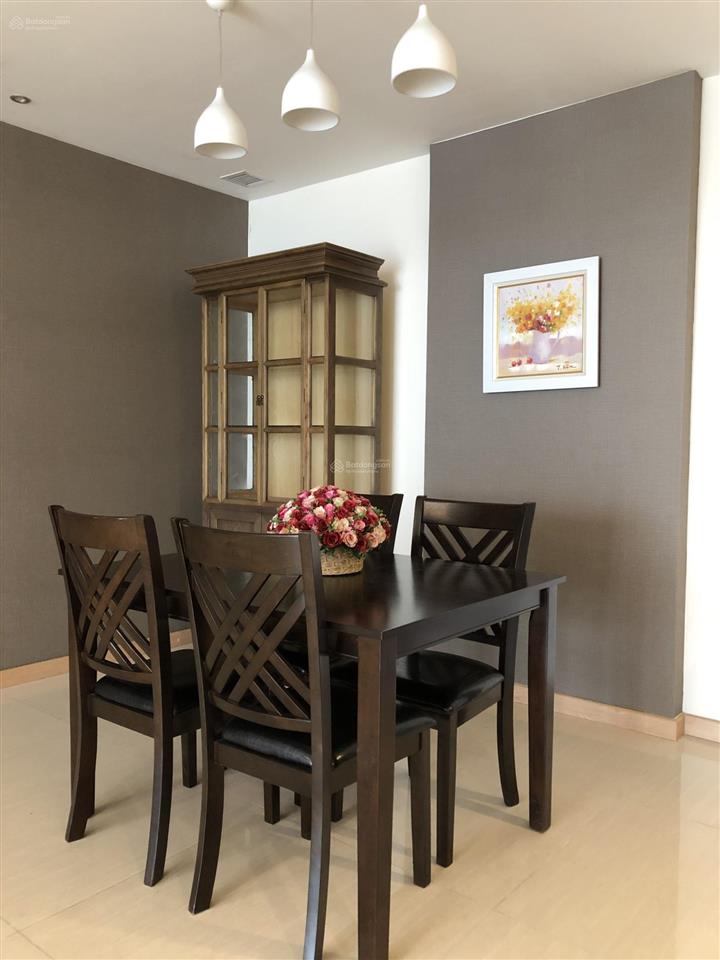 Gia đình e bán căn góc 119m2 3n2wc full nội thất view hồ có slot 200k giá 8,5 tỉ ở thăng long
