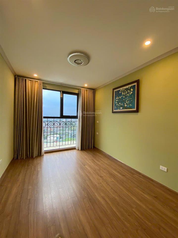 Căn hoa hậu đẹp nhất dự án ct8 124m2, 4pn, 2wc ở toà e2 view bắn pháo hoa tầng trung giá tốt