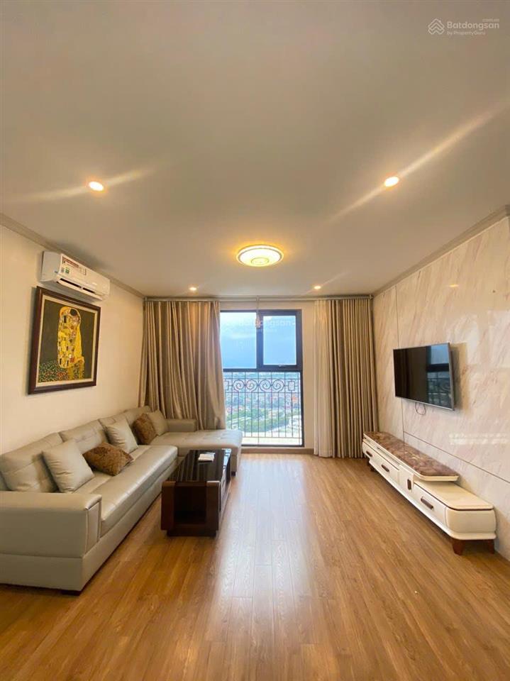 Căn hoa hậu đẹp nhất dự án ct8 124m2, 4pn, 2wc ở toà e2 view bắn pháo hoa tầng trung giá tốt