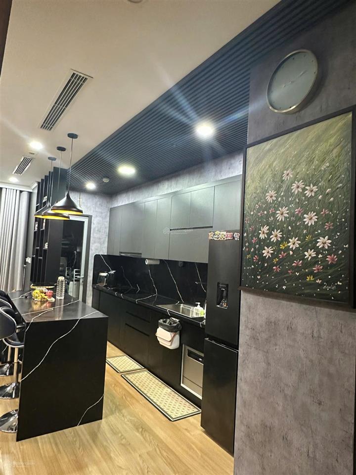 Nhà đẹp chỉ việc ở 122m2 4n2wc nội thất như ảnh view đẹp sẵn sổ hỗ trợ bank giá chào 15,x tỉ