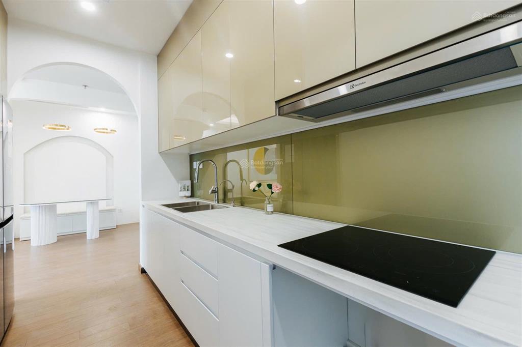 (giảm sâu 900tr) căn 87.52m2 2n2wc full nội thất đẹp tầng trung rẻ thời điểm này ở the matrix