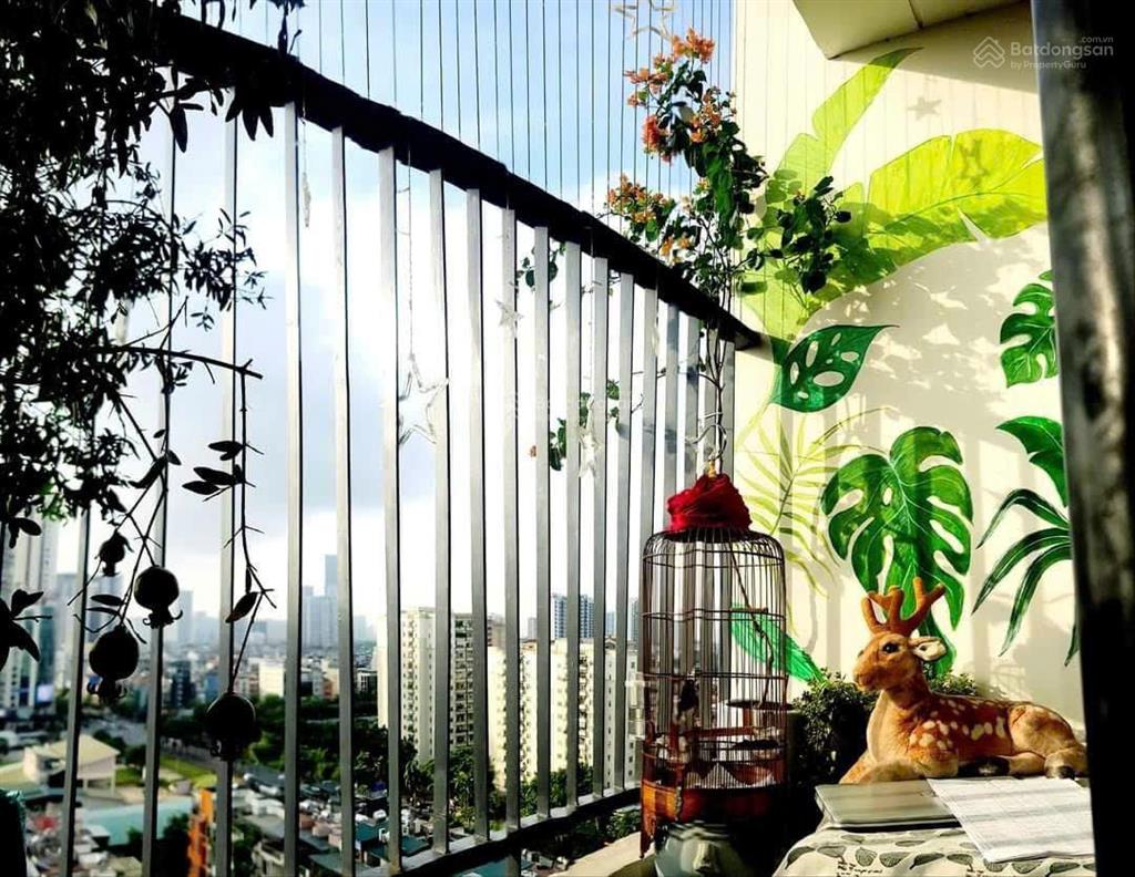 Giá đã giảm sâu căn 75m2 2n2wc nội thất full sẵn sổ tầng trung giá chỉ 4,9 tỉ quá rẻ cho 1 căn hộ