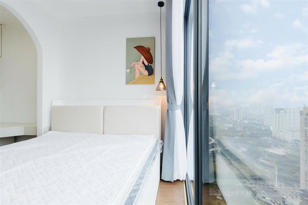 Giảm sâu 900tr căn 87,52m2 2n2wc full nội thất đẹp tầng trung rẻ thời điểm này ở the matrix